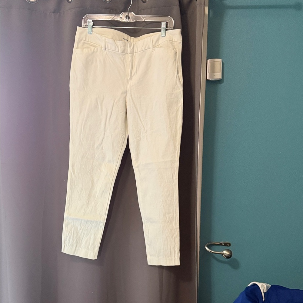 Old Navy Women's Skinny Pants - Cream
